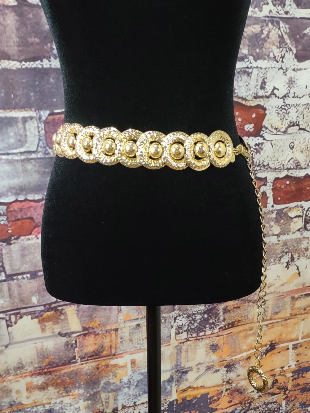 Vintage Gold Circle-Link Statement Waist Chain Belt